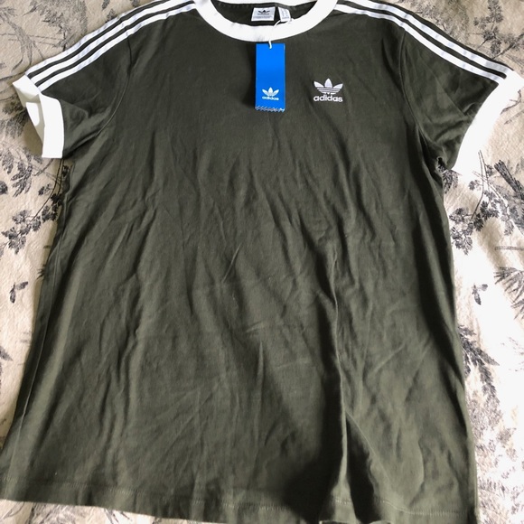 Adidas t shirt - Picture 4 of 6